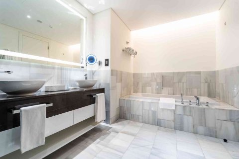 Квартира с 3 спальнями в Пальма Джумейра, ОАЭ №147100 18