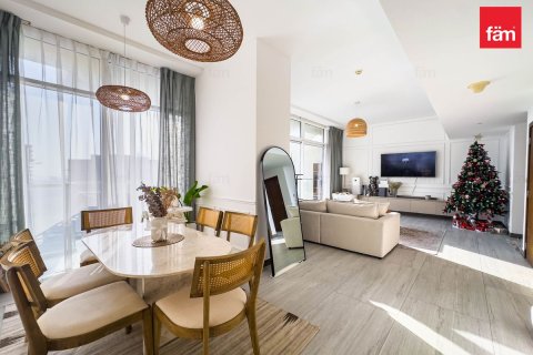 2 bedrooms Duplex in Dubai, UAE No. 142678 4