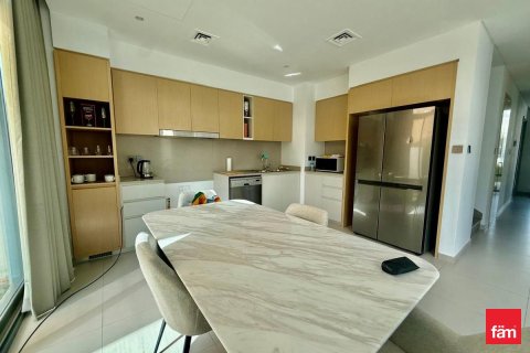 Townhouse de 4 dormitorios en Dubai, UAE No. 142679 6