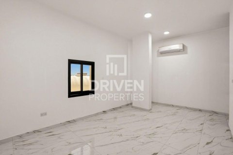 5 bedrooms Villa in Nad Al Sheba 1, UAE No. 192799 17