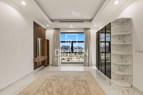 5 bedrooms Villa in Nad Al Sheba 1, UAE No. 192799 14