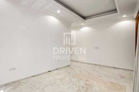 5 bedrooms Villa in Nad Al Sheba 1, UAE No. 192799 13