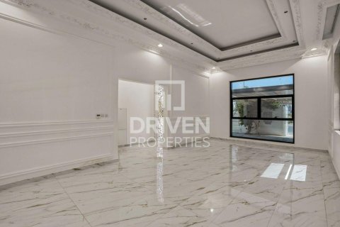 5 bedrooms Villa in Nad Al Sheba 1, UAE No. 192799 19