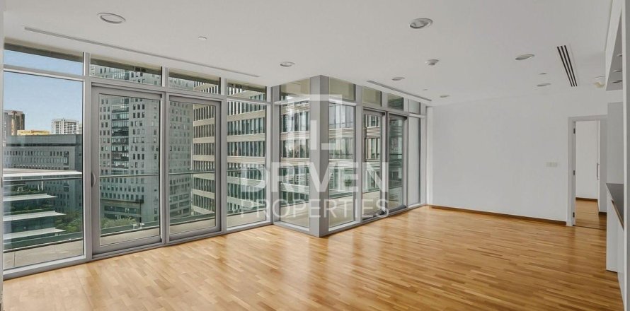 3 bedrooms Apartment in DIFC, UAE No. 192795