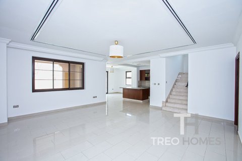 4 bedrooms Villa in Casa, UAE No. 80223 4