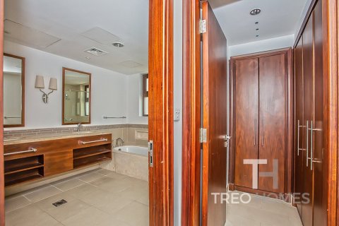 4 bedrooms Villa in Casa, UAE No. 80223 21