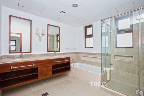 4 bedrooms Villa in Casa, UAE No. 80223 22