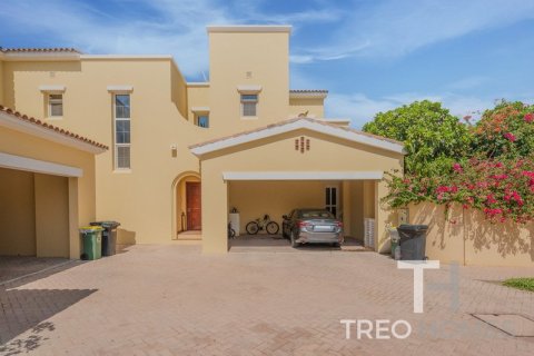 Villa de 3 dormitorios en Arabian Ranches, UAE No. 80224 2