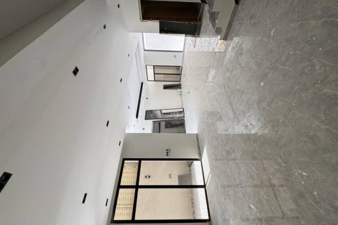 5 bedrooms Villa in Riyadh, Saudi Arabia No. 62636 10