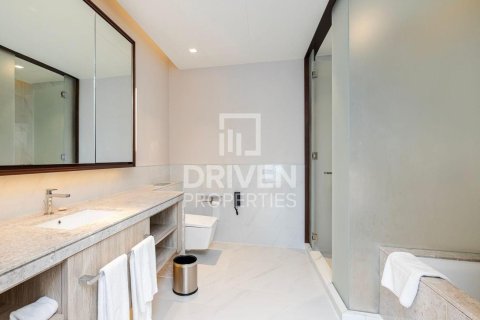 Apartment de 1 dormitorio en Address Harbour Point, UAE No. 192405 10