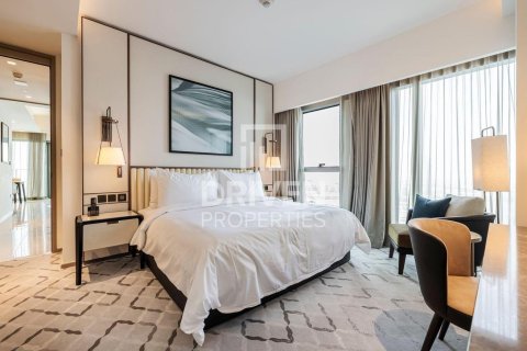 Квартира с 2 спальнями в Address Harbour Point, ОАЭ №192406 7