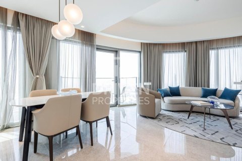 Квартира с 2 спальнями в Address Harbour Point, ОАЭ №192406 12