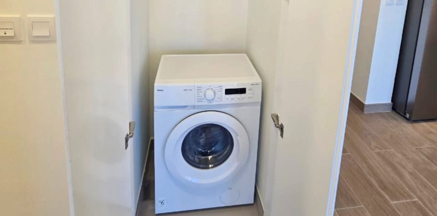 Apartment de 2 dormitorios en Town Square, UAE No. 143274