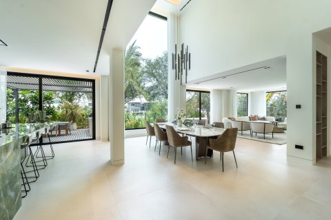 5 bedrooms Villa in Jumeirah Islands, UAE No. 203547 7