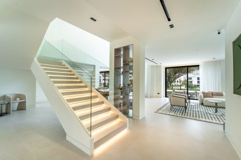 5 bedrooms Villa in Jumeirah Islands, UAE No. 203547 27