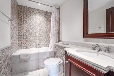 Apartment de 3 dormitorios en Downtown Dubai (Downtown Burj Dubai), UAE No. 203546 17
