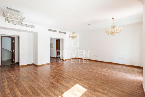 3 bedrooms Apartment in The Residences, UAE No. 210018 6