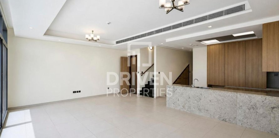 Villa de 5 chambres à Liwan, UAE No. 210014