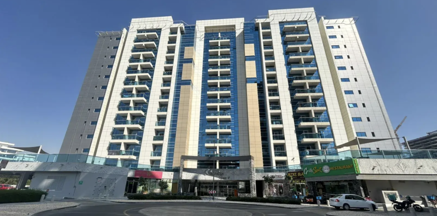 2 bedrooms Apartment in Dubai, UAE No. 149188