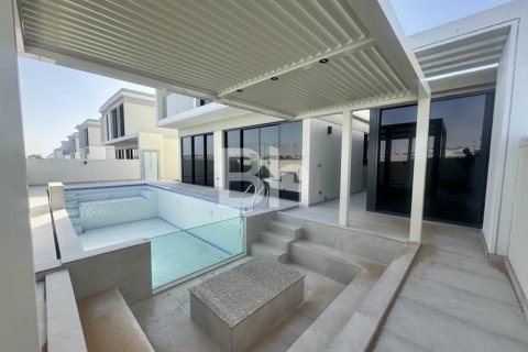 Villa de 4 dormitorios  No. 114601 18