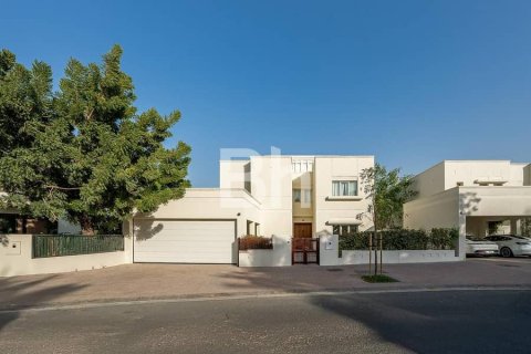 Villa de 5 dormitorios  No. 114605 18