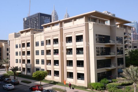 Apartment de 2 dormitorios en The Views 1, UAE No. 147986 7