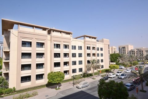 Apartment de 2 dormitorios en The Views 1, UAE No. 147986 6