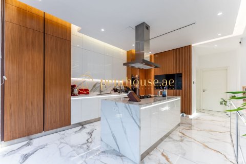 4 bedrooms Villa in Jumeirah Park, UAE No. 77746 13