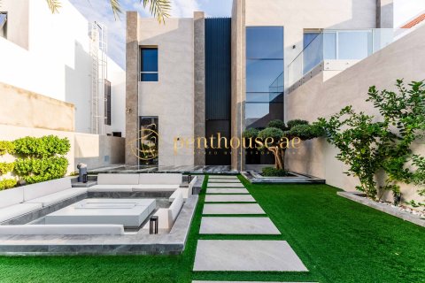 4 bedrooms Villa in Jumeirah Park, UAE No. 77746 31