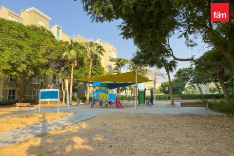 1357.7m² Building in Jebel Ali, UAE No. 142461 8