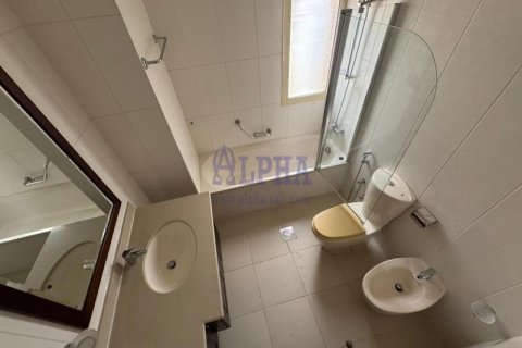 5 bedrooms Villa in Al Hamra Village, UAE No. 141715 18