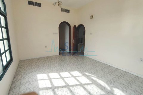 Villa de 6 dormitorios en Jumeirah, UAE No. 104440 13