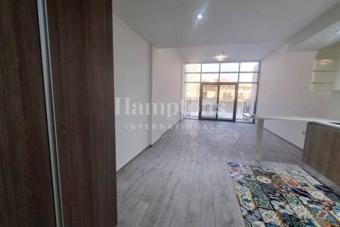 Studio Apartment in FIVE at Jumeirah Village Circle, UAE No. 141117 6