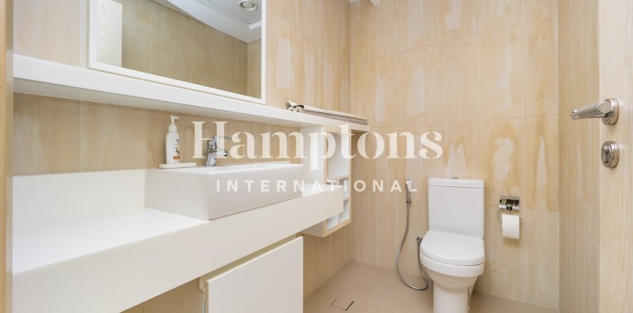 2 bedrooms Apartment in Jumeirah Beach Residence, UAE No. 141116