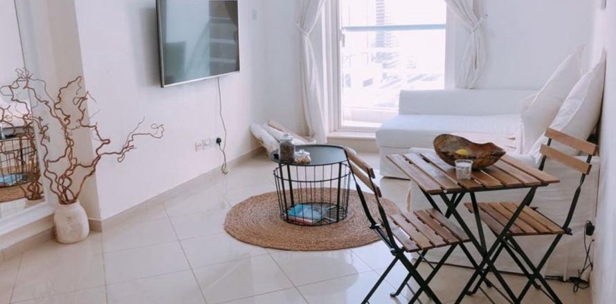 Квартира с 1 спальней №120370