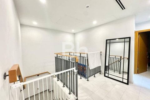 Villa de 4 chambres  No. 114260 2
