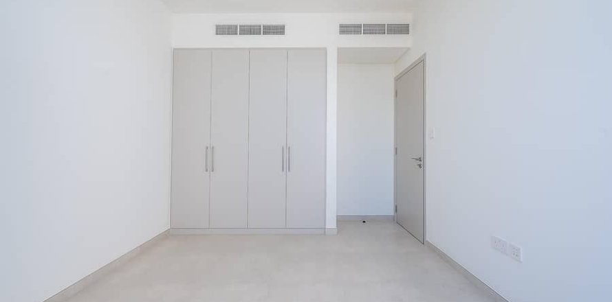 Townhouse de 4 dormitorios No. 114261