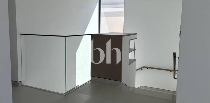 4 bedrooms Villa No. 114256