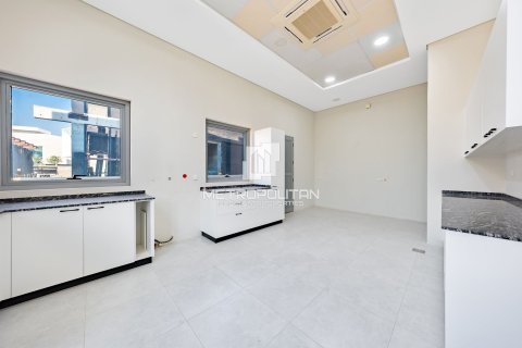 Villa de 5 dormitorios No. 129729 10