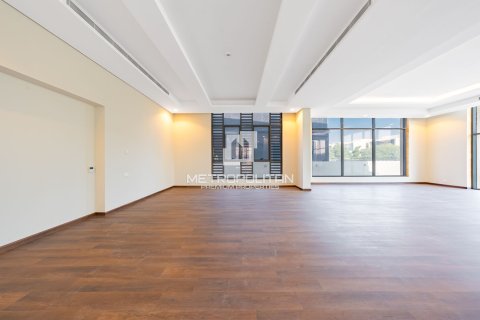 Villa de 5 dormitorios No. 129729 6