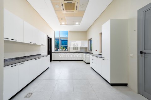 Villa de 5 dormitorios No. 129729 11