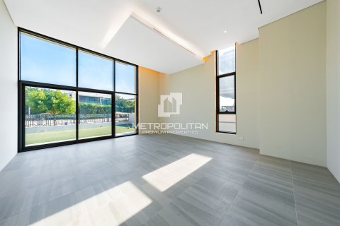 Villa de 5 dormitorios No. 129729 23