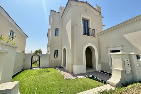 Villa de 3 dormitorios  No. 114687 2