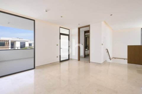 Villa de 4 dormitorios  No. 114685 9
