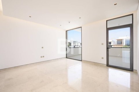 Villa de 4 dormitorios  No. 114685 8