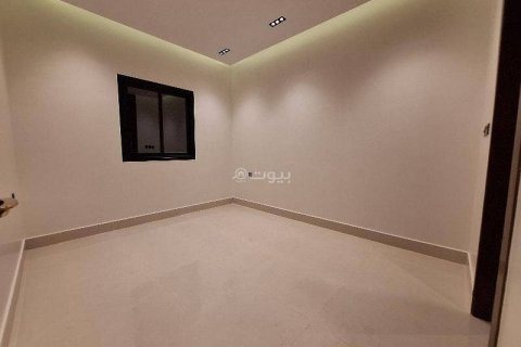 5 bedrooms Villa in Riyadh, Saudi Arabia No. 67509 23