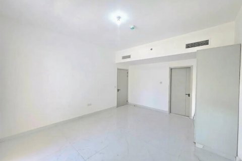 Квартира с 2 спальнями в Дубай, ОАЭ №156502 3