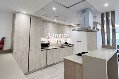 Apartment de 1 dormitorio en Jumeirah Lake Towers, UAE No. 205260 11