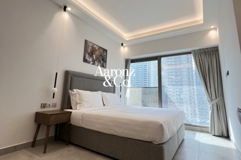 Apartment de 1 dormitorio en Jumeirah Lake Towers, UAE No. 205260 8