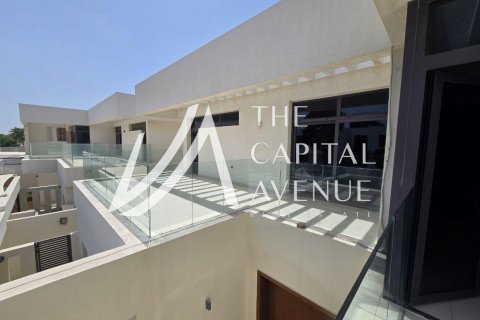 5 bedrooms Villa on the Yas Island, UAE No. 188235 3
